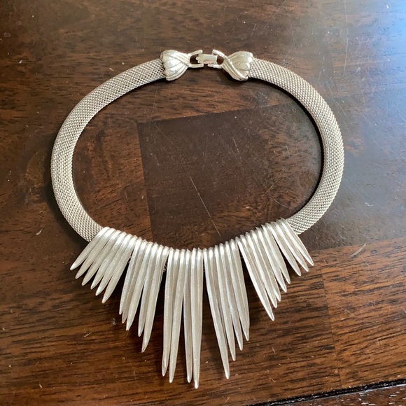 Vintage Jewelry - Vintage Bib Necklace